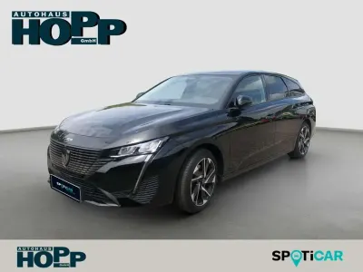 Gebraucht Peugeot 308 SW Allure 131 PS (96 kW) 2023 Perla nera schwarz metallic Kombi