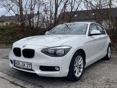 Gebraucht BMW 114 102 PS (75 kW) 2012 Weiß Kleinwagen