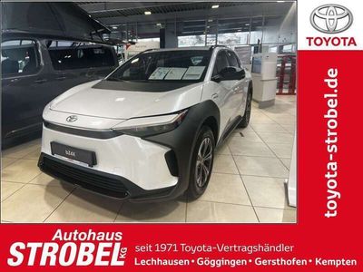 Gebraucht Toyota bZ4X Comfort 150 kW (204 PS) 2023 Platinumweiß perleffekt SUV