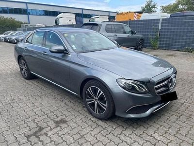 Mercedes E220