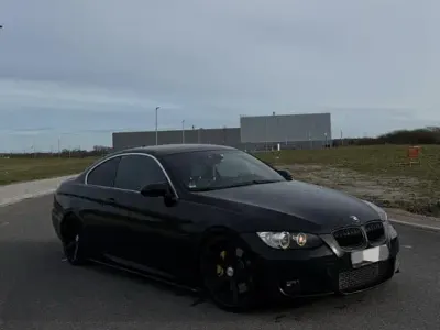 Käytetty BMW 335 Performance 306 HP (225 kW) 2006 Musta Coupe - kaksiovinen