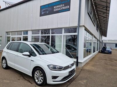 Weiß Gebraucht 2015 VW Golf Sportsvan LOUNGE Van / Kleinbus | 13.490 € (Etwas zu teuer)