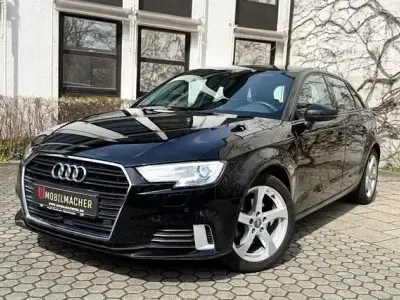 Używany Audi A3 Sport 116 KM (85 kW) 2019 Czarny Sedan/Limuzyna