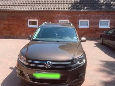 Gebraucht VW Tiguan 140 PS (102 kW) 2012 Braun SUV