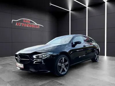 Gebraucht Mercedes CLA250 160 PS (117 kW) 2023 Nachtschwarz (metallic) Coupé