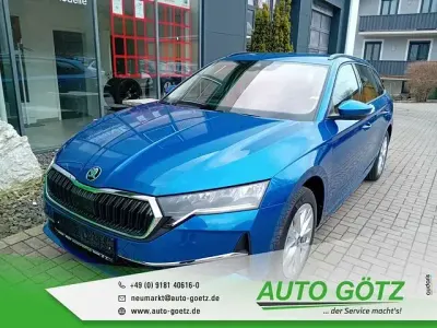 Gebraucht Skoda Octavia Selection 150 PS (110 kW) 2022 Andere farbe Kombi
