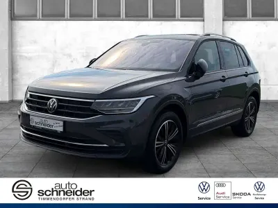 Gebraucht VW Tiguan Active 131 PS (96 kW) 2022 Grau SUV