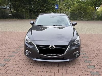 Usado Mazda 3 Inclusive 150 HP (110 kW) 2016 Cinzento Sedan