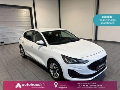 Second-hand Ford Focus Cool & Connect 120 CP (88 kW) 2022 Alb Berlinǎ