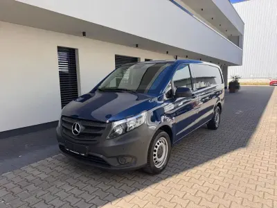 Gebraucht Mercedes Vito 163 PS (119 kW) 2023 Blau Van