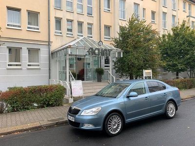 Blau Gebraucht 2009 Skoda Octavia Ambiente Limousine | 7.000 € (Teuer)