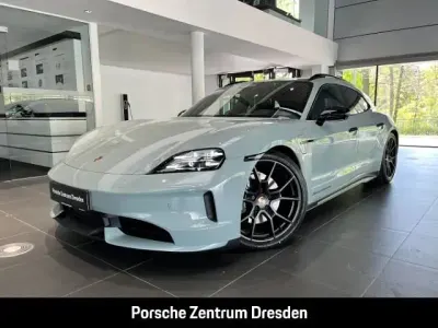 Neu Porsche Taycan 439 kW (598 PS) 2026 Shadegreenmetallic (gruen) (metallic) Limousine