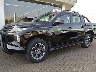 Second-hand Mitsubishi L200 150 CP (110 kW) 2020 Negru Pickup