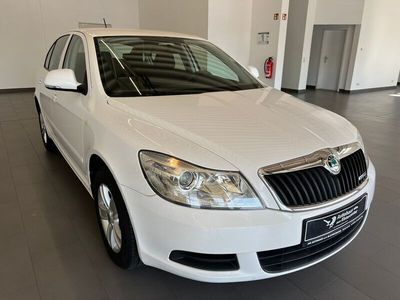 Weiß Gebraucht 2012 Skoda Octavia GreenLine Limousine | 7.990 € (Teuer)