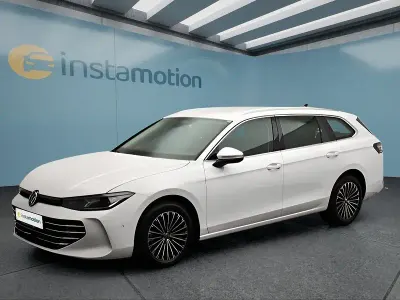 Gebraucht VW Passat 150 PS (110 kW) 2025 Weiß Kombi