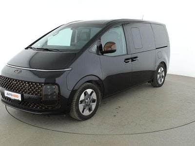 Gebraucht Hyundai Staria Signature 177 PS (130 kW) 2022 Schwarz Van / Kleinbus