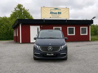 Gebraucht Mercedes EQV300 150 kW (204 PS) 2020 Blau Van / Kleinbus