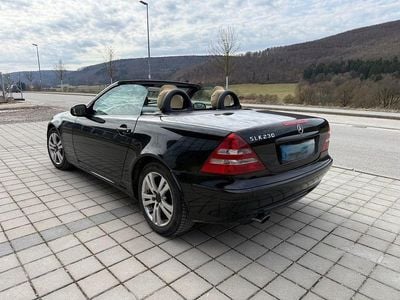 Gebraucht Mercedes SLK230 197 PS (144 kW) 2003 Schwarz Cabrio