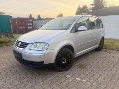 Gebraucht VW Touran 105 PS (77 kW) 2004 Silber Van / Kleinbus