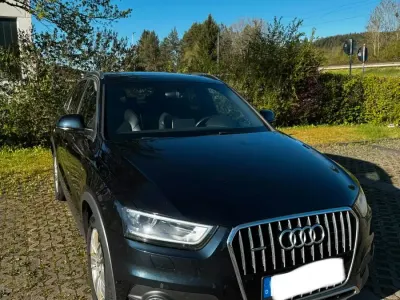 Gebraucht Audi Q3 S-Line 177 PS (130 kW) 2013 Blau SUV