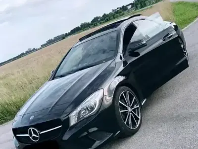 Gebraucht Mercedes CLA220 AMG Edition 1 170 PS (125 kW) 2013 Schwarz Coupé