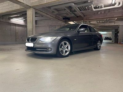 BMW 325