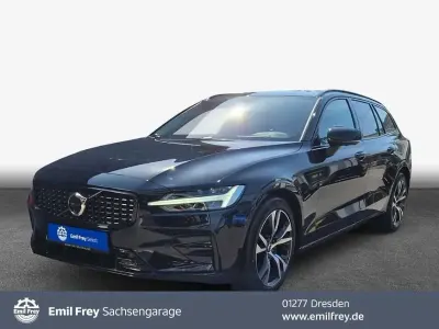 Gebraucht Volvo V60 145 PS (106 kW) 2025 Kombi