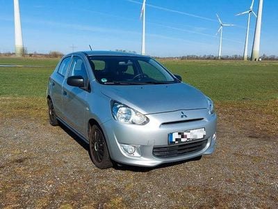 Second-hand Mitsubishi Space Star 71 CP (52 kW) 2014 Argintiu Monovolum