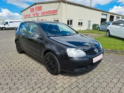 Używany VW Golf V Trendline 80 KM (58 kW) 2006 Czarny Hatchback