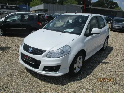 Gebraucht Suzuki SX4 City+ 120 PS (88 kW) 2014 Weiß SUV