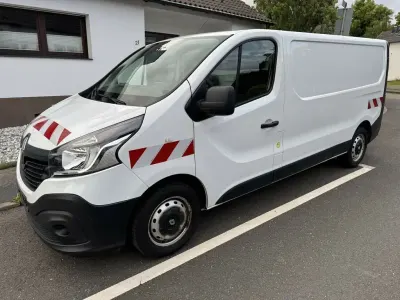 Gebraucht Renault Trafic 125 PS (91 kW) 2019 Weiß Van / Kleinbus