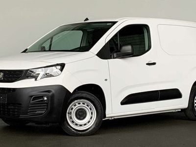Gebraucht Peugeot Partner Active 110 PS (80 kW) 2020 Weiss / schneeweiss / uni Van / Kleinbus