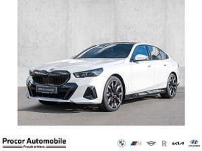 Nouă BMW 540 M Sport 303 CP (222 kW) 2026 Alb Berlinǎ