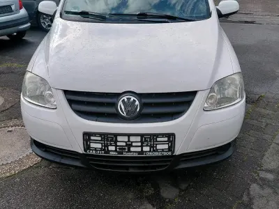 Gebraucht VW Fox 122 PS (89 kW) 2006 Weiß Kleinwagen