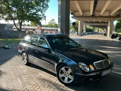 Gebraucht Mercedes E280 204 PS (150 kW) 2004 Blau Kombi