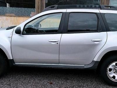 Gebraucht Dacia Duster 109 PS (80 kW) 2015 Silber SUV