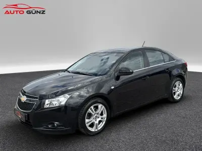 Gebraucht Chevrolet Cruze LTZ 163 PS (119 kW) 2012 Schwarz Limousine
