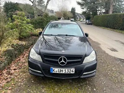 Gebraucht Mercedes 180 Avantgarde 2011 Schwarz Limousine
