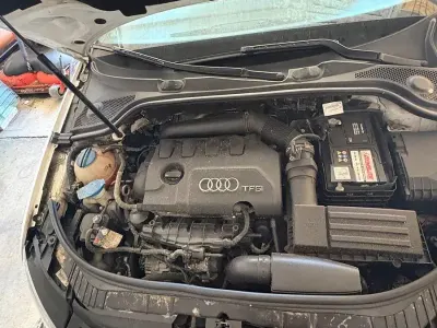 Gebraucht Audi A3 Cabriolet S-Line 160 PS (117 kW) 2011 Weiß Cabrio