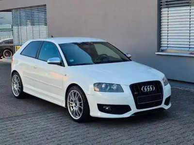 Gebraucht Audi S3 Sport 330 PS (242 kW) 2006 Weiß Kleinwagen