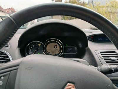 Gebraucht Renault Mégane GrandTour 85 PS (62 kW) 2015 Grau Kombi