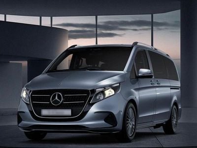 Usata Mercedes V220 163 CV (119 kW) 2025 Argento Monovolume
