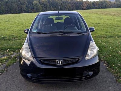 Second-hand Honda Jazz LS 83 CP (61 kW) 2003 Negru Hatchback