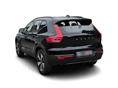 Gebraucht Volvo XC40 Core 169 kW (231 PS) 2022 Schwarz SUV