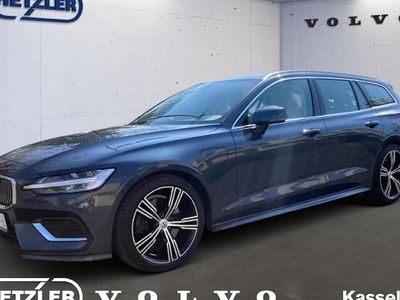 Gebraucht Volvo V60 Inscription 350 PS (257 kW) 2020 Denim blue / metallic Kombi