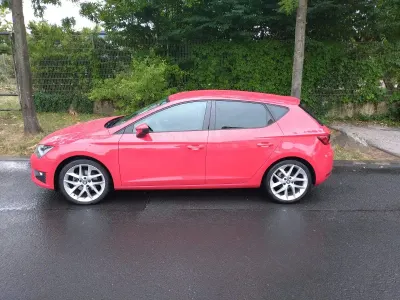 Gebraucht Seat Leon FR 150 PS (110 kW) 2014 Rot Limousine