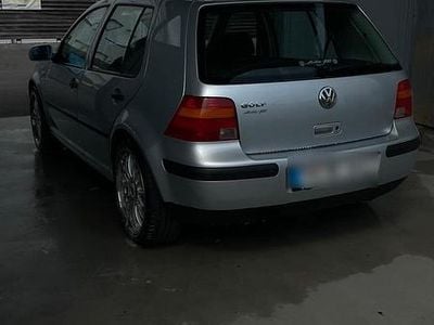 VW Golf IV