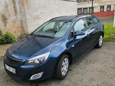 gebraucht Opel Astra 2011 Tempomat Sitzheizung Einparkhilfe