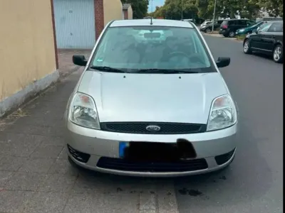 Gebraucht Ford Fiesta 80 PS (58 kW) 2006 Silber Kleinwagen