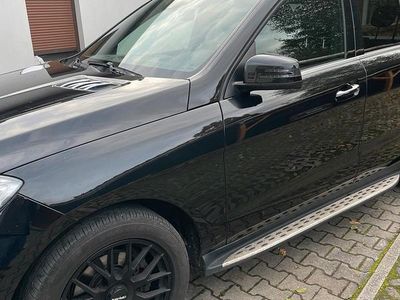 Gebraucht Mercedes ML350 258 PS (189 kW) 2014 Schwarz SUV
